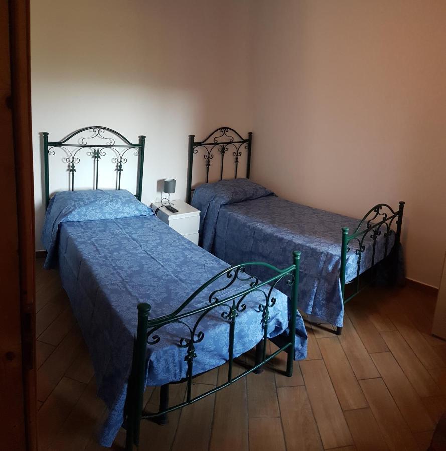 Locanda Dl'Angel Villar San Costanzo Kültér fotó