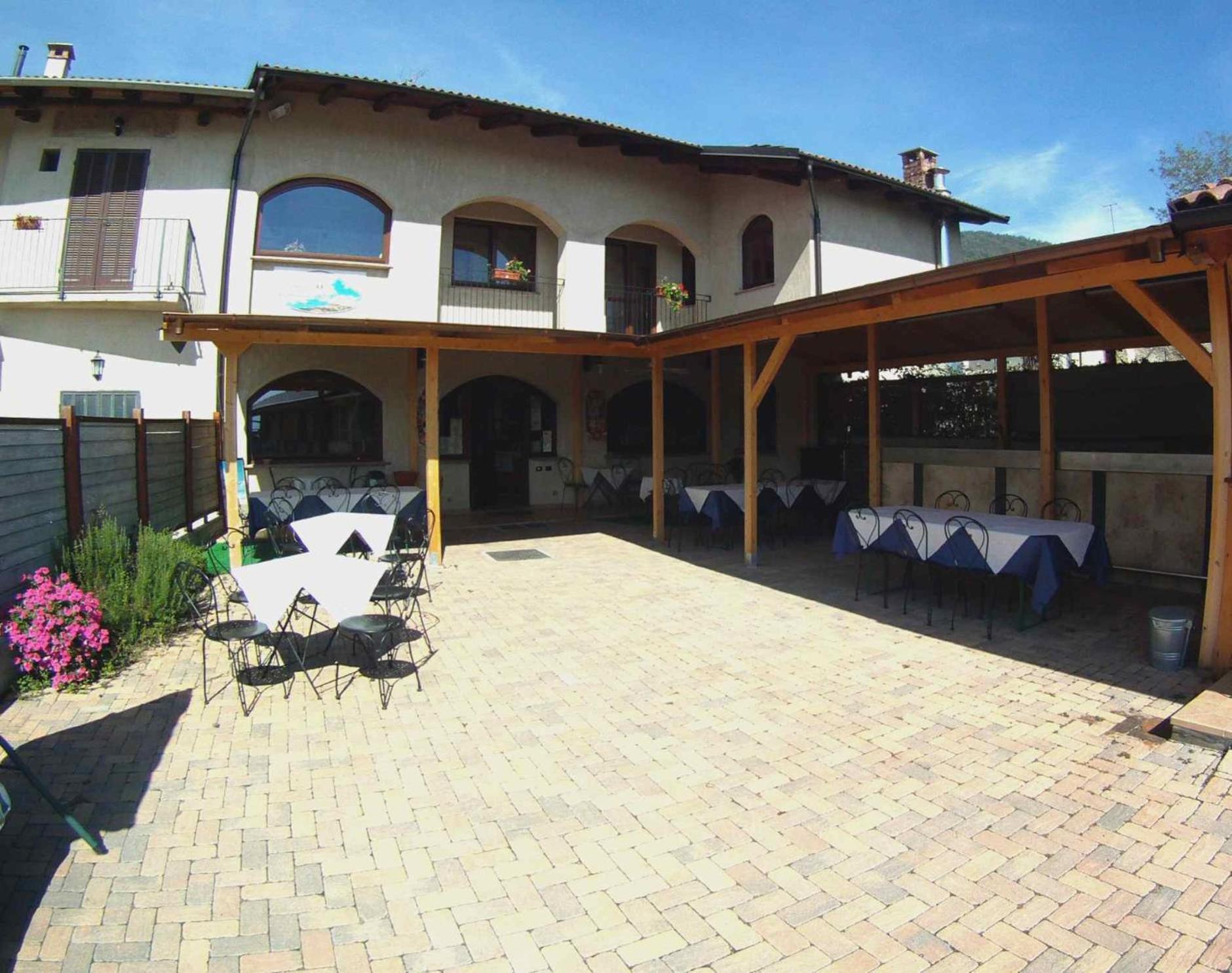 Locanda Dl'Angel Villar San Costanzo Kültér fotó